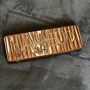 Urban Decay Naked 3 Pallet- MAKE OFFER